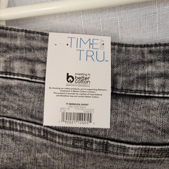 Time And Tru Womens Distressed Boyfriend Shorts Size 20 Black Denim 8.5" Inseam - Picture 6 of 6